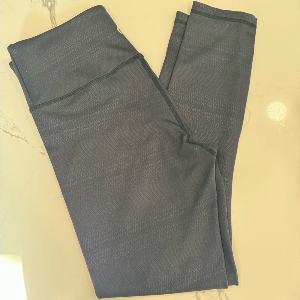 Zyia light & tight leggings